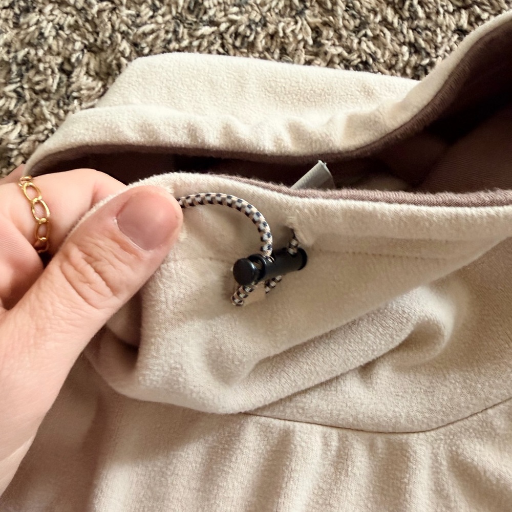 Varley Pullover - Picture 4 of 5